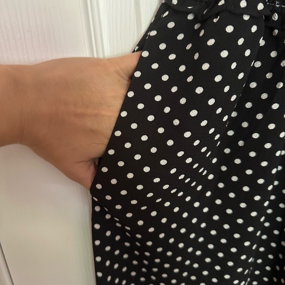 NWT max studio black wide leg jumpsuit with polka dots pls look measurements - Picture 6 of 13
